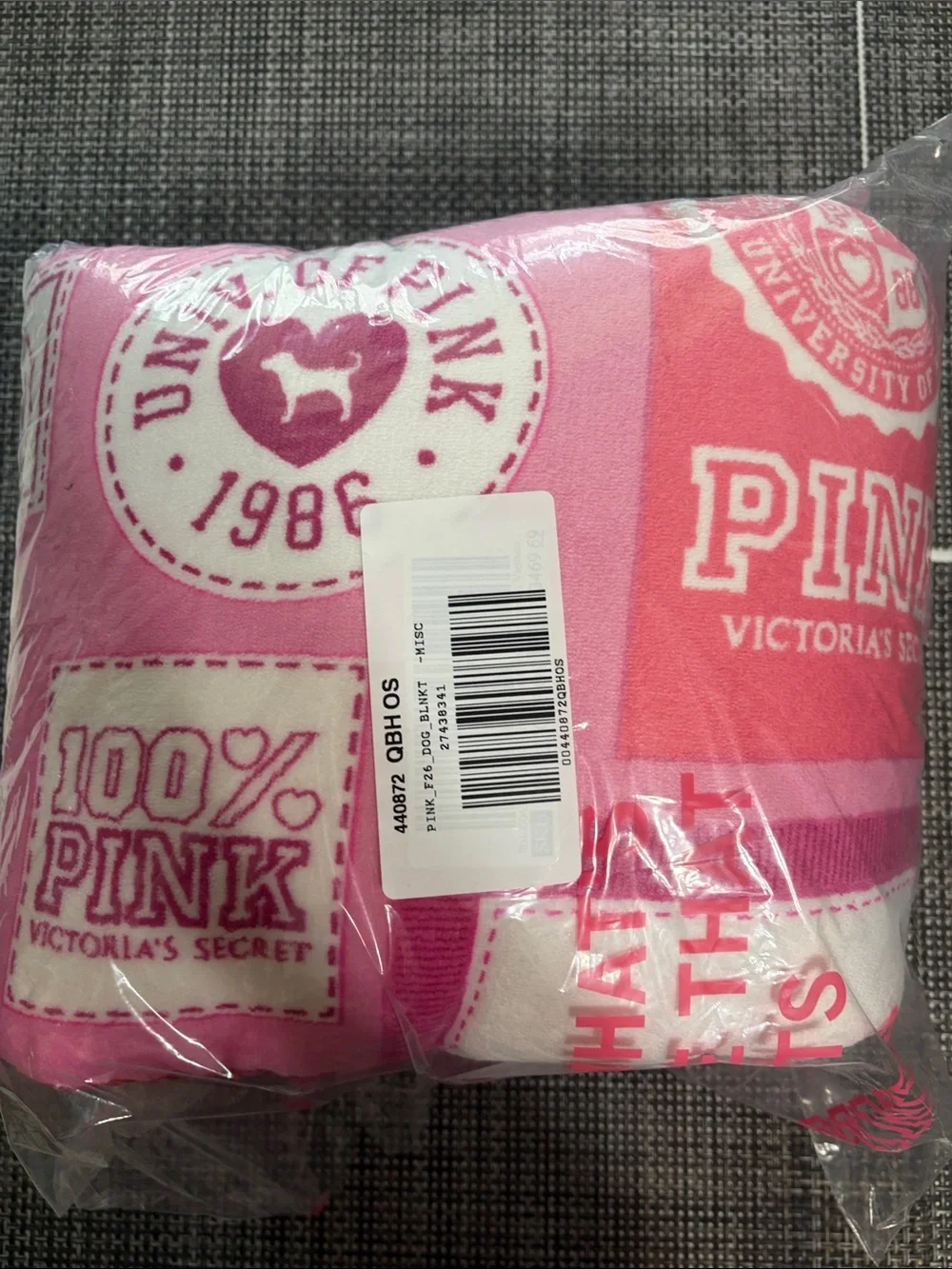 PINK VS SHERPA BLACKET/DOG